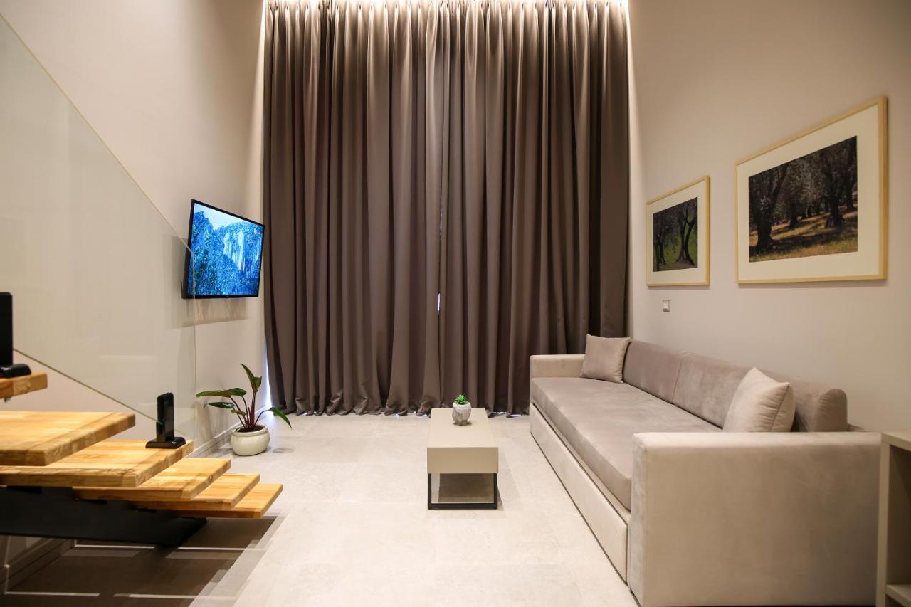 Radhimë Toto Hotel & Apartments מראה חיצוני תמונה